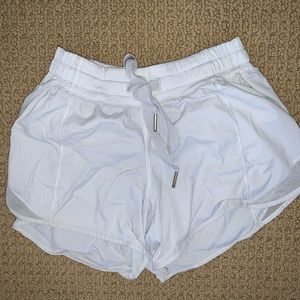 White lululemon shorts